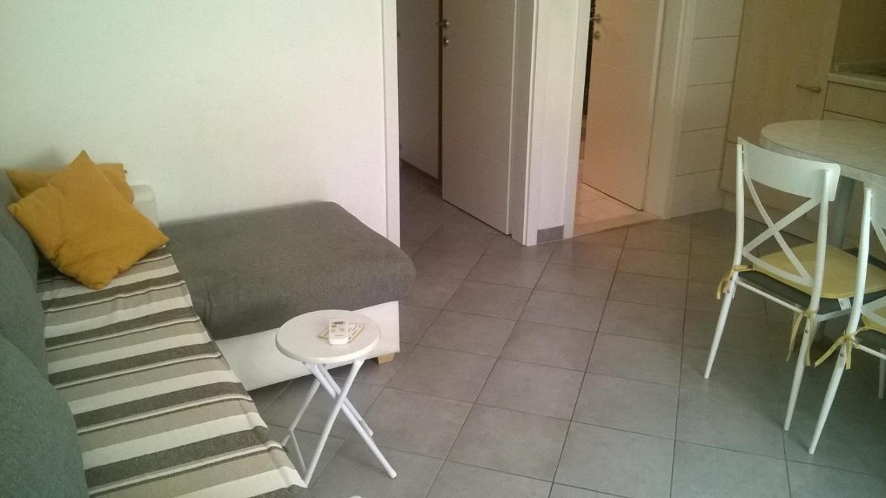 Apartman Renata Omis Ngoại thất bức ảnh